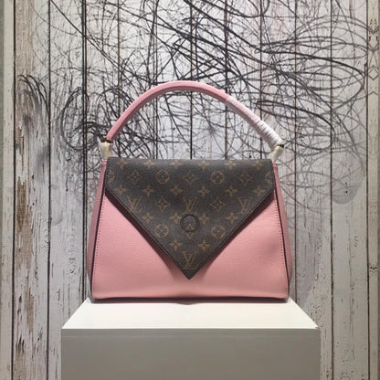 Louis Vuitton Double V handbag