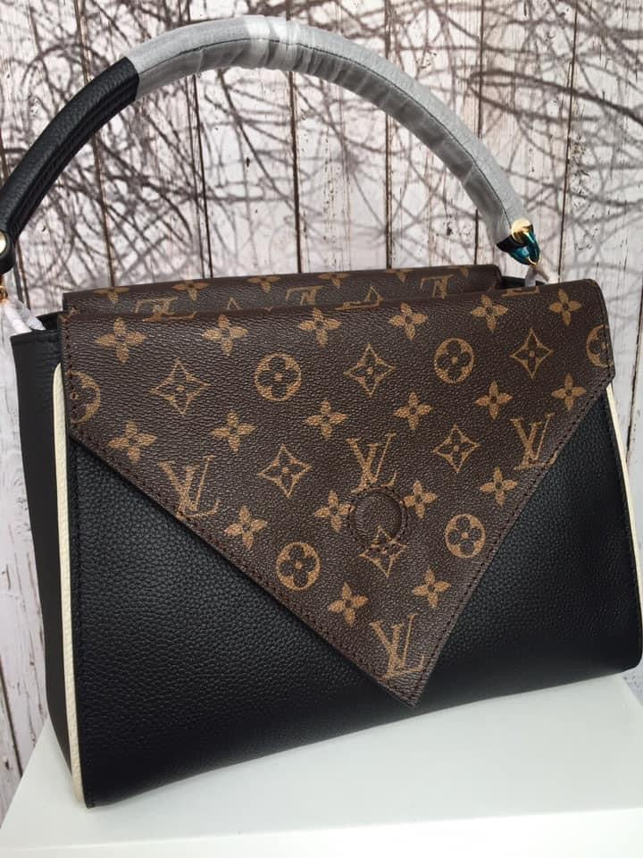 Louis Vuitton  Double V Handbag