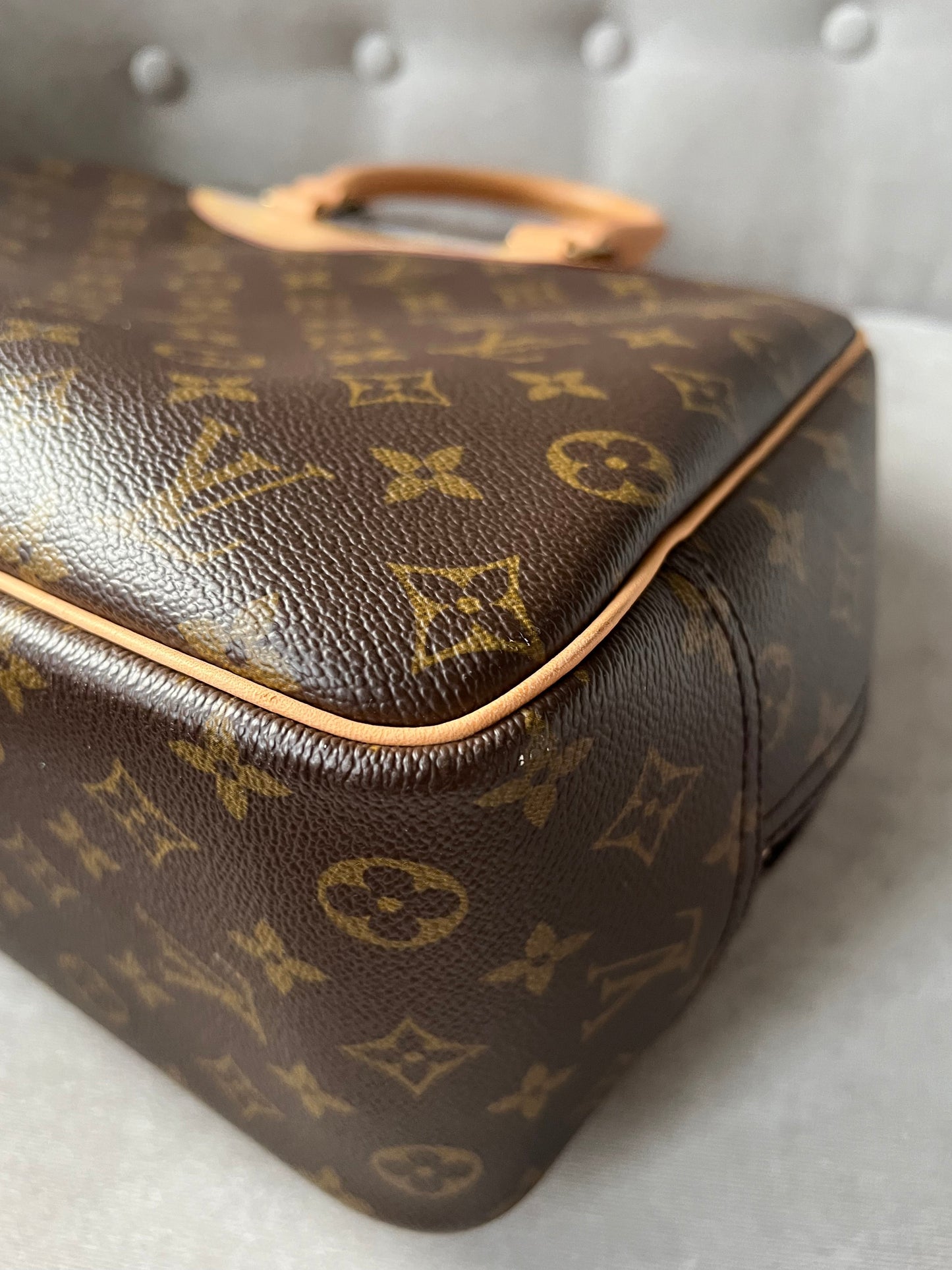 Louis Vuitton Deauville Monogram