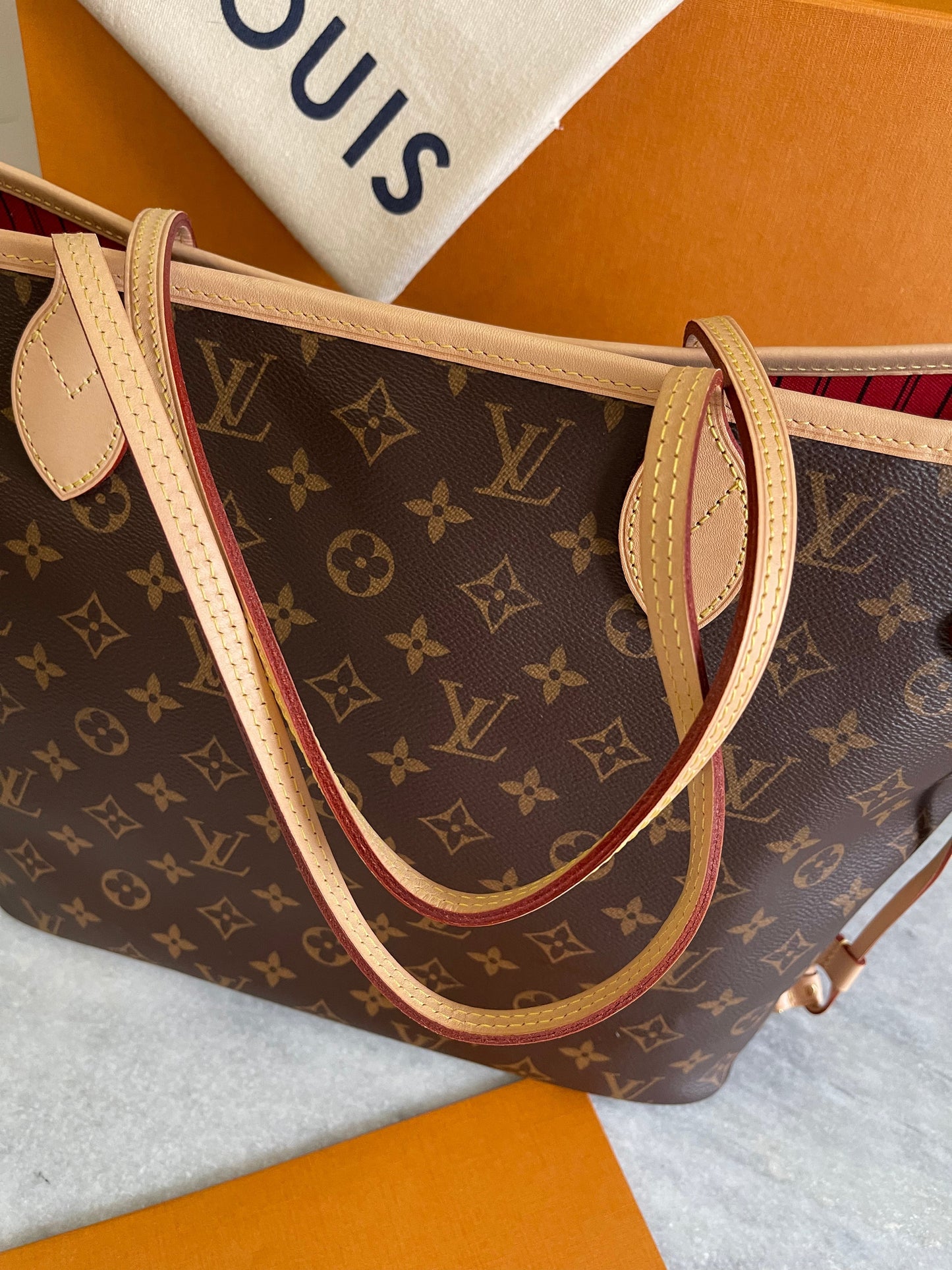 Louis Vuitton 2022 Neverfull MM Monogram Tote Bag in Cherry