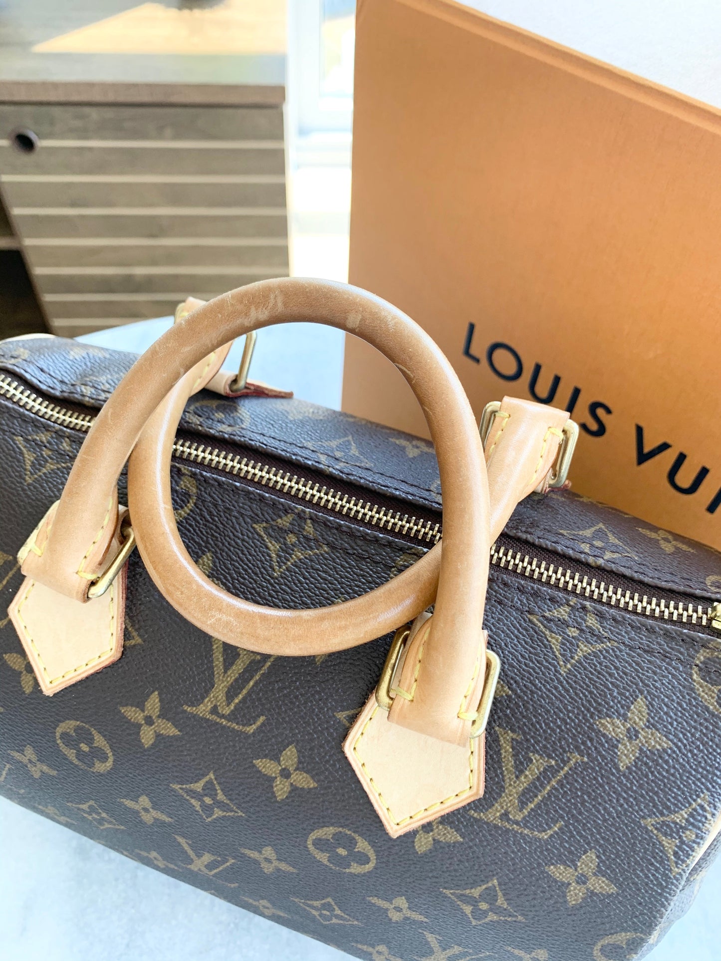 [SOLD] Louis Vuitton  Speedy 25 Monogram Satchel Bag