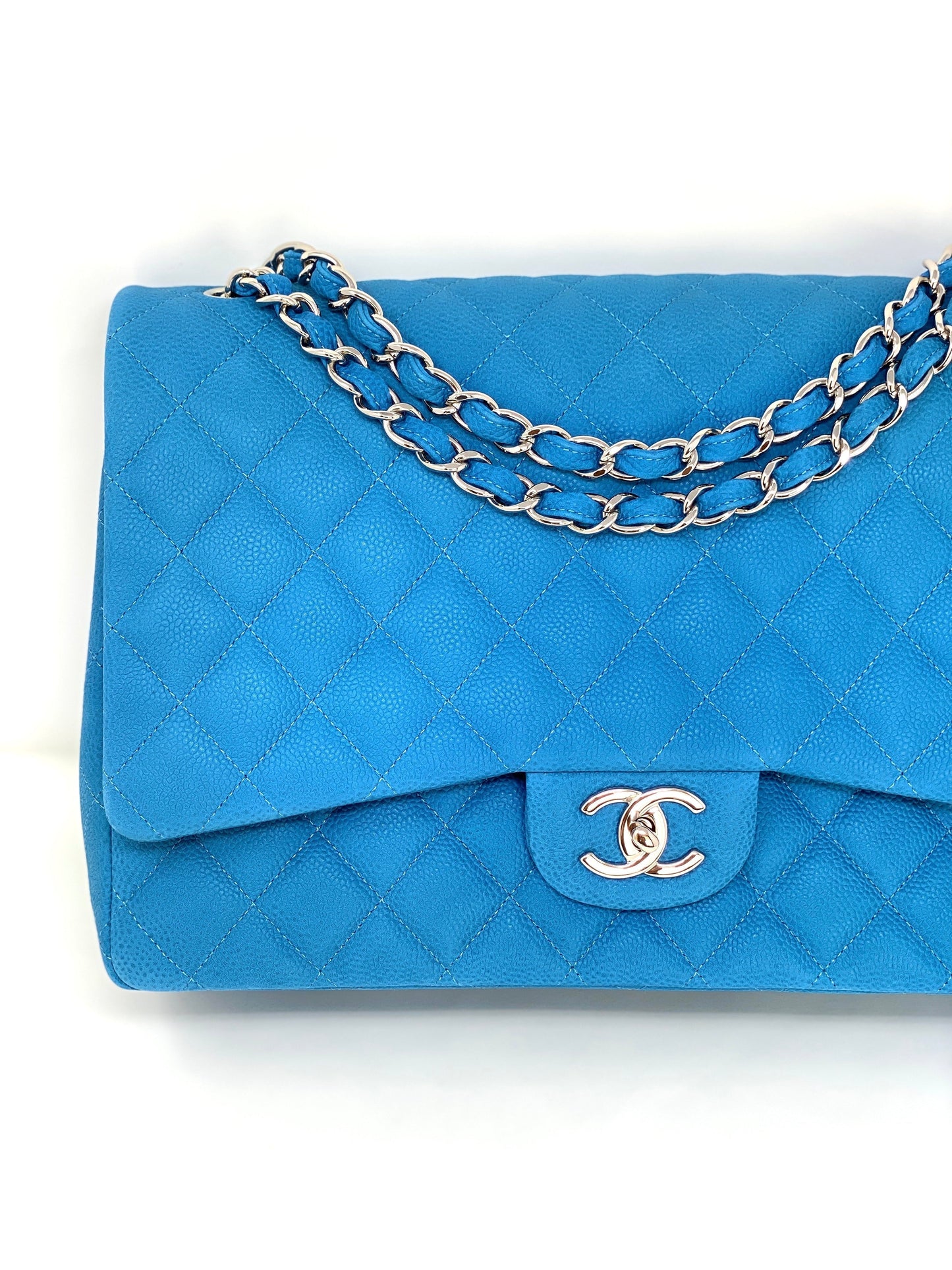 Chanel Classic Flap Bag Maxi Jumbo