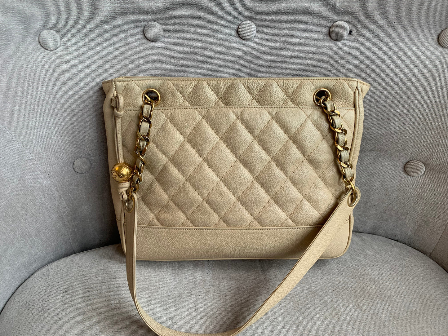 Chanel Vintage Beige Caviar Chain Tote