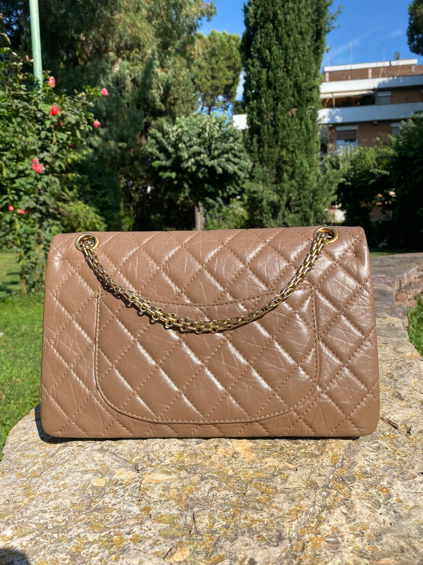 Chanel Reissue 226