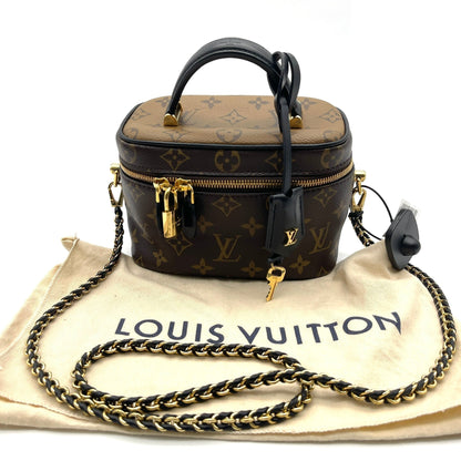 Handbag Luxury Designer By Louis Vuitton  Size: Small