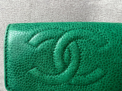 Chanel Vintage Timeless CC Flap Card Holder in Green Caviar