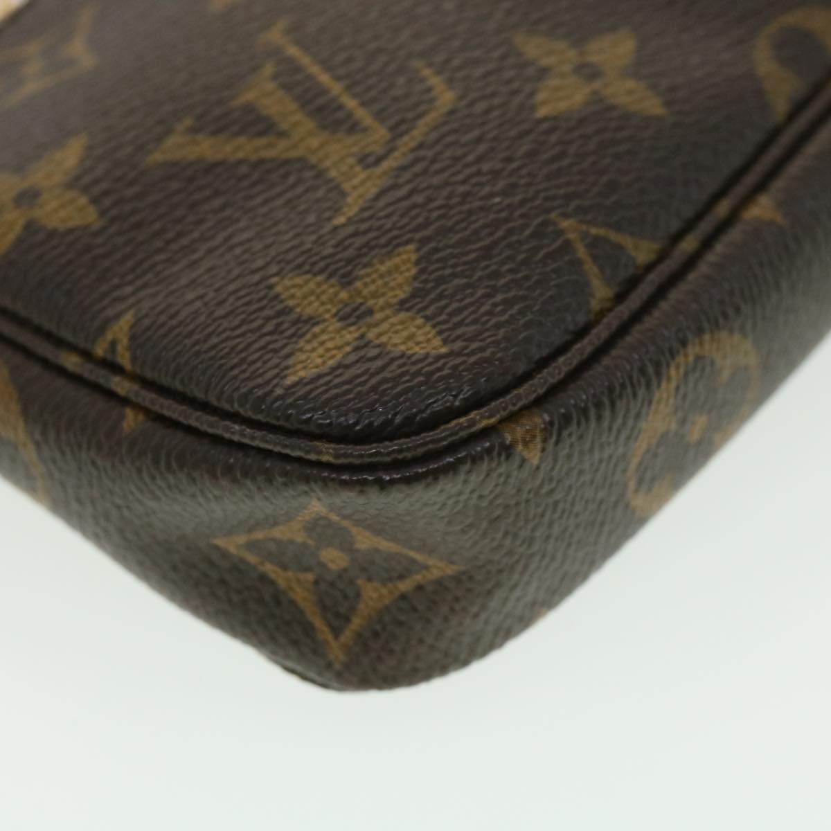 Louis Vuitton  Monogram T&B Mini Pochette Accessoires Pouch M60153 LV Auth ki2818