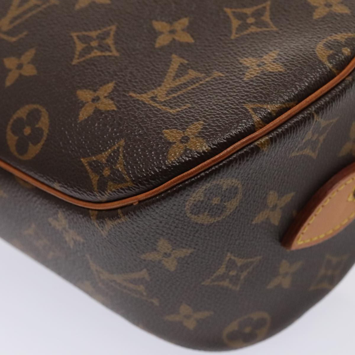 LOUIS VUITTON Monogram Blois Shoulder Bag M51221 LV Auth ki4813