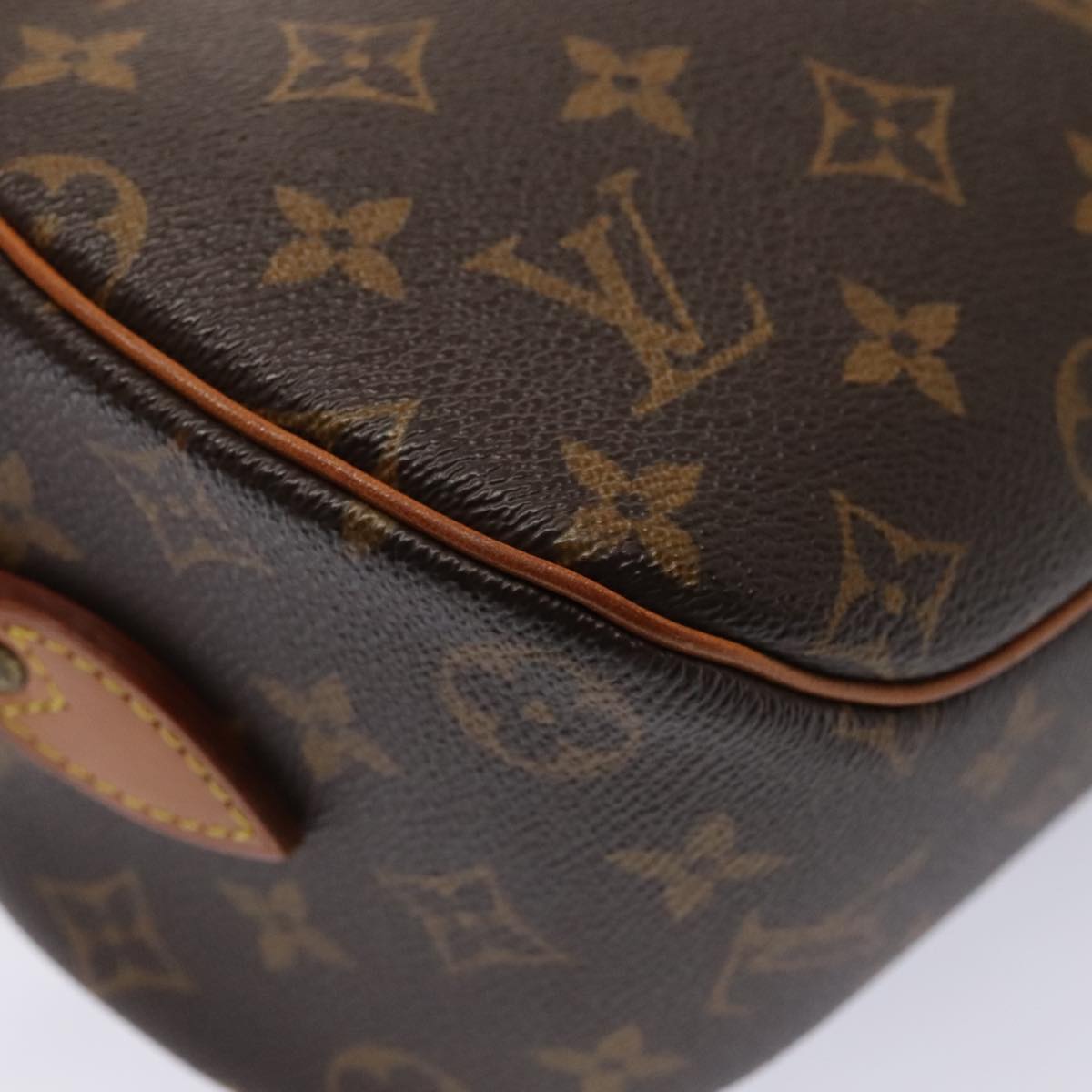 LOUIS VUITTON Monogram Blois Shoulder Bag M51221 LV Auth ki4813