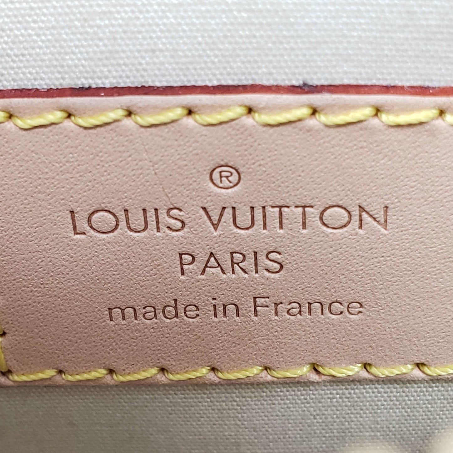 Louis Vuitton Alma GM Vernis Hand Bag