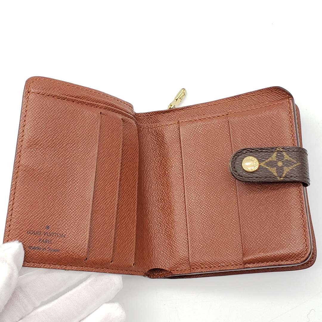 Louis Vuitton Bifold Compact Monogram Wallet