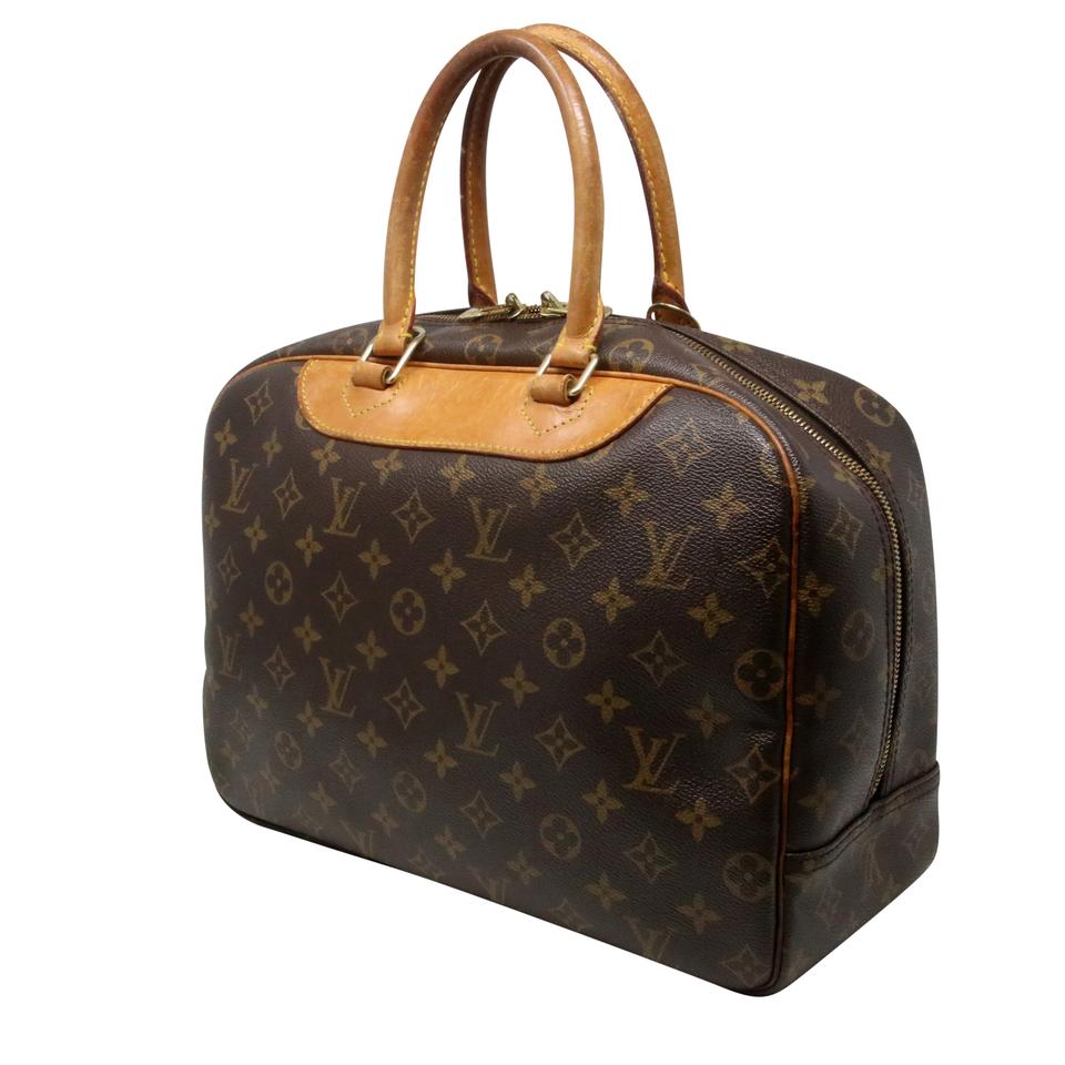 Louis Vuitton Deauville Monogram Canvas Boston Shoulder Bag LV-0225N-0051