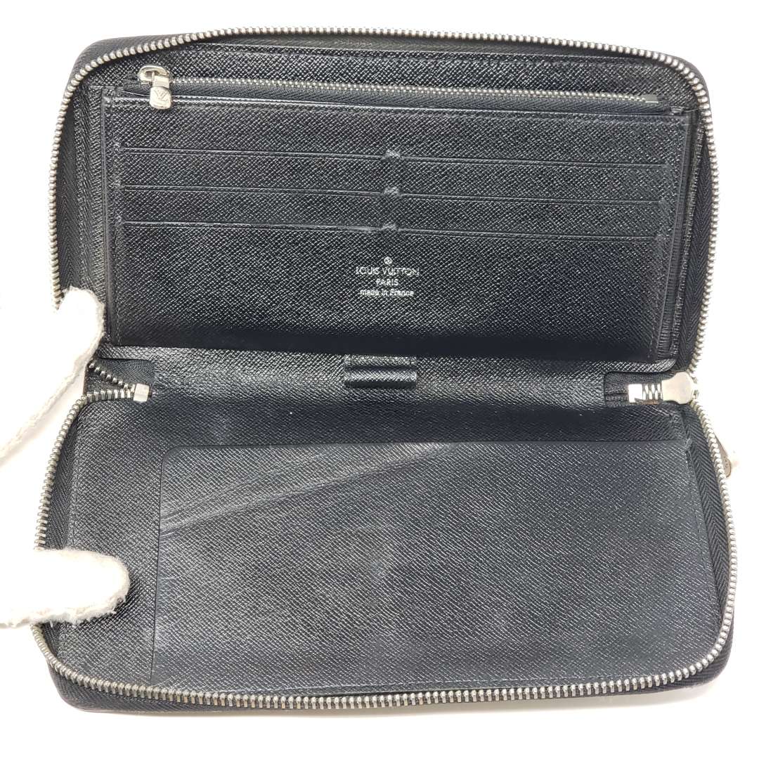 Louis Vuitton Epi Leather Organizer Wallet