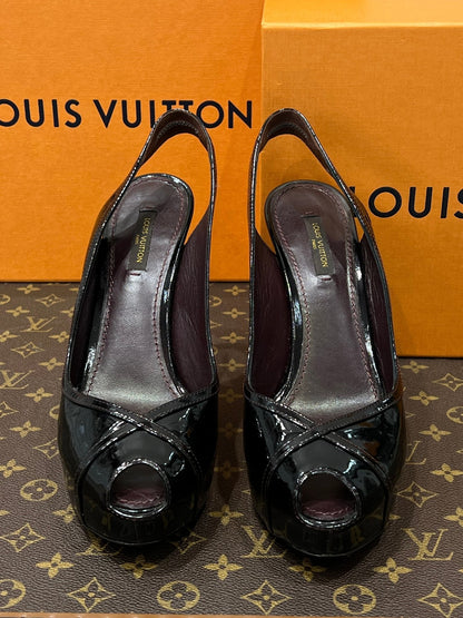 Louis Vuitton - escarpins plateforme cuir vernis bordeaux