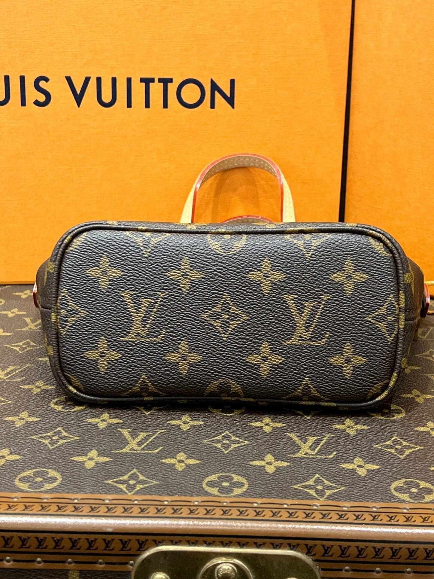 Louis Vuitton - neverfull bb toile monogramme