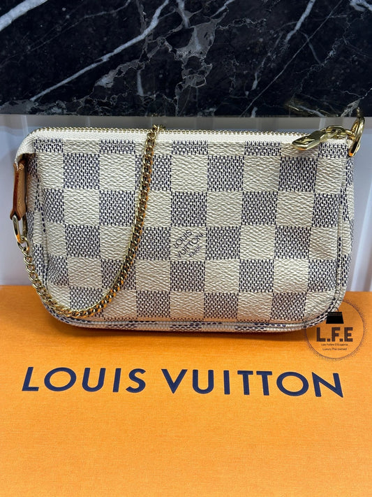 Louis Vuitton - Sac Pochette Accessoires Mini