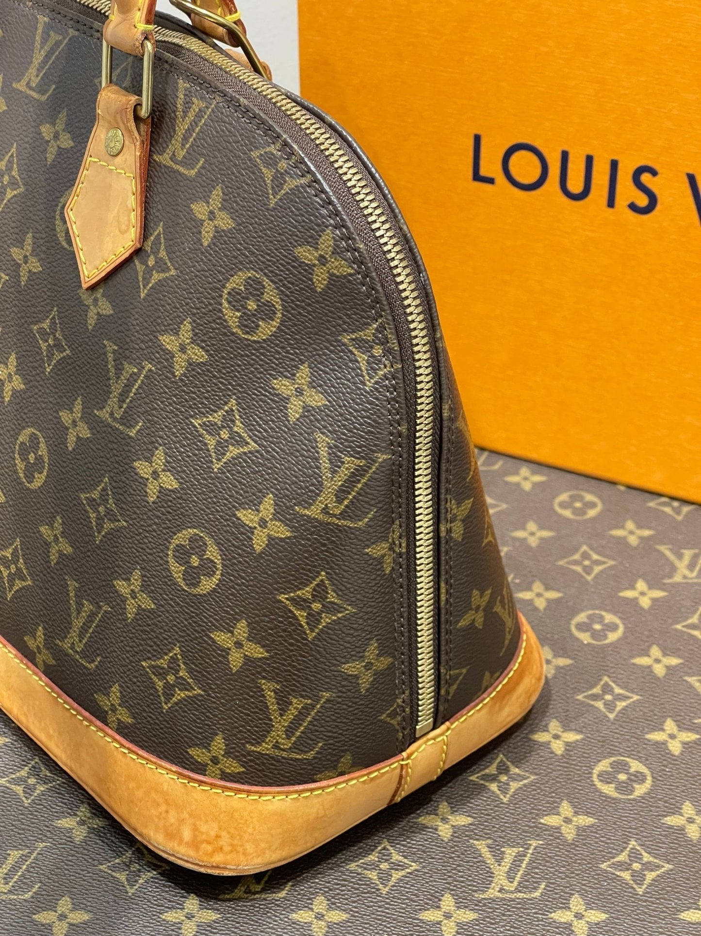 Louis Vuitton - Sac Alma PM monogramme