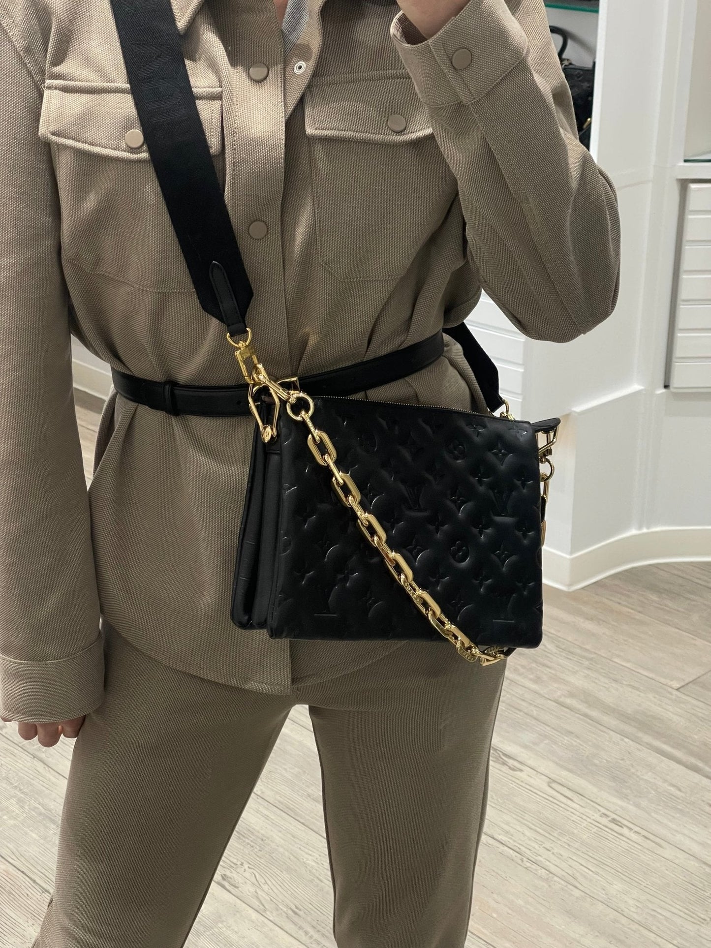 Louis Vuitton - Sac coussin PM