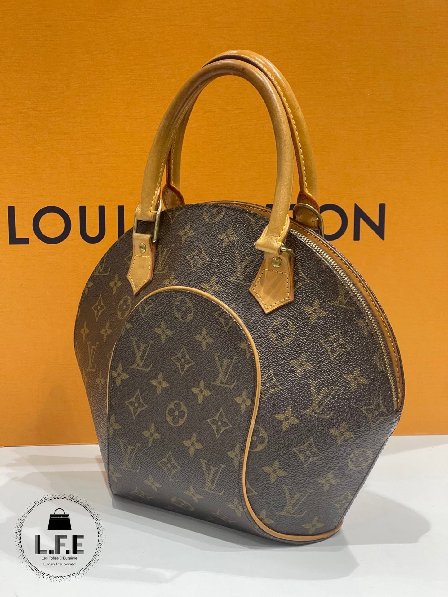 Louis Vuitton - Sac Ellipse PM