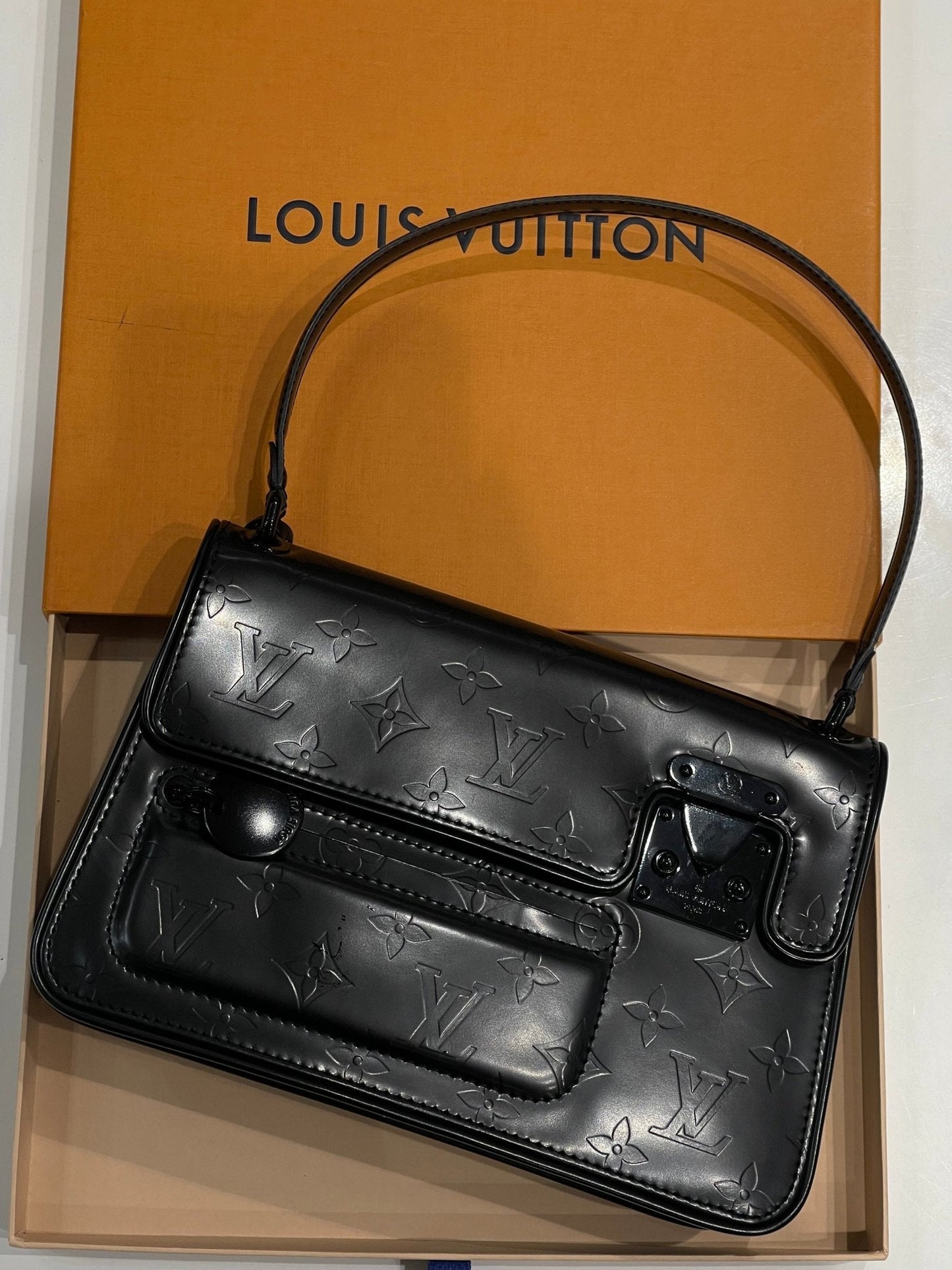 Louis Vuitton - Sac Op Art Monogramme