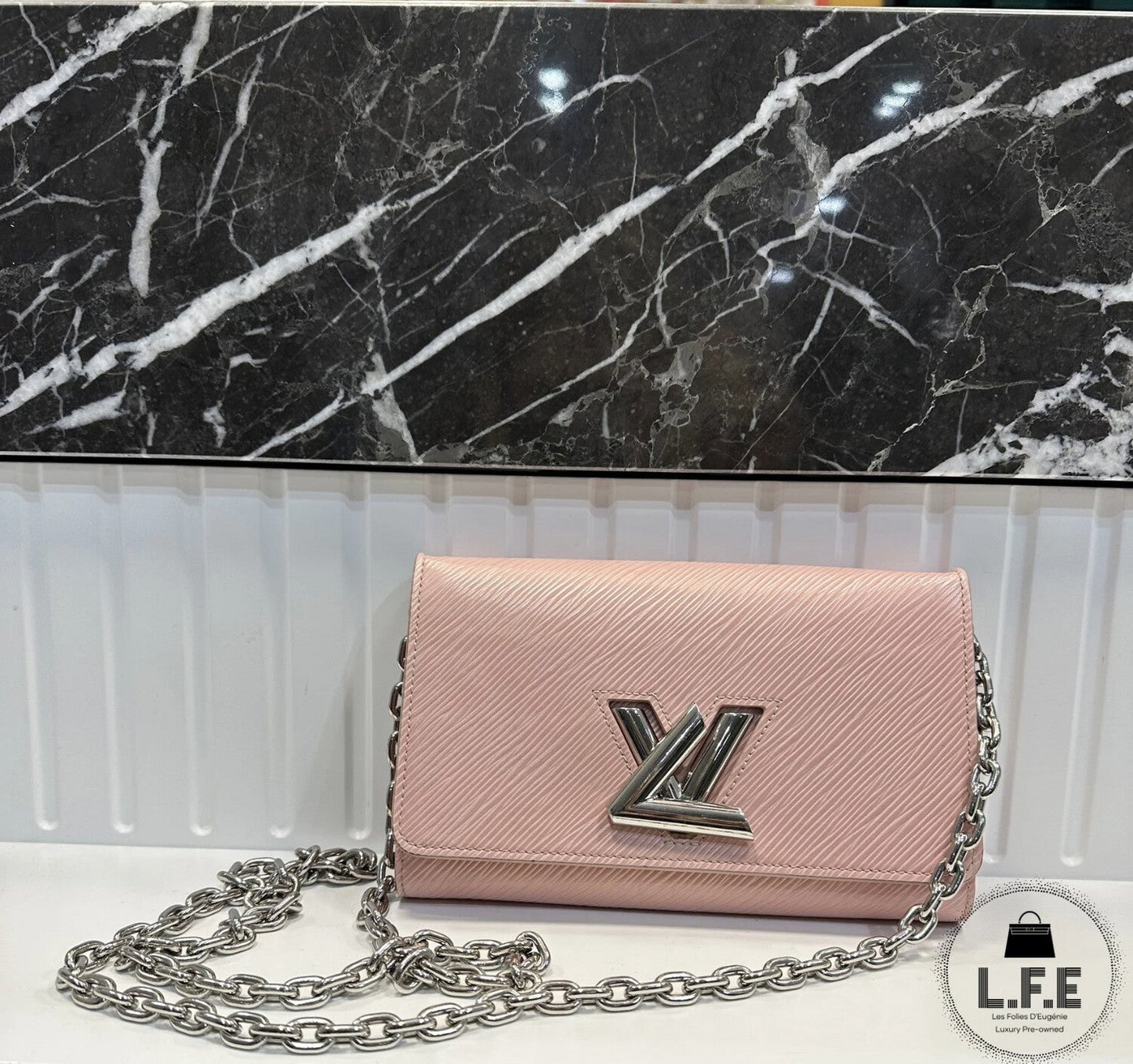 Louis Vuitton - Wallet On Chain