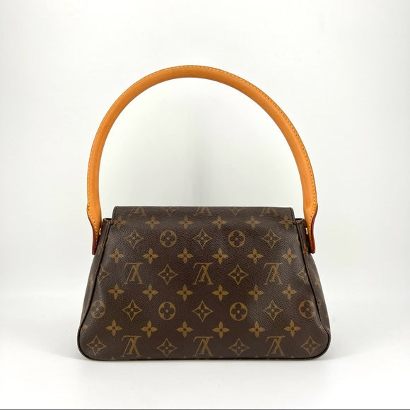 Louis Vuitton  Looping Bag