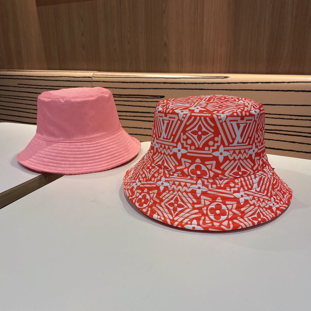 Louis vuitton  bucket hat