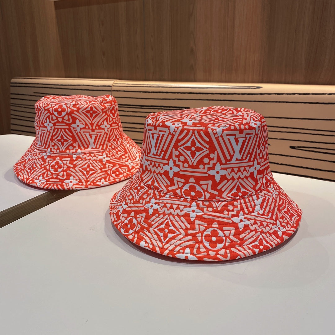 Louis vuitton  bucket hat