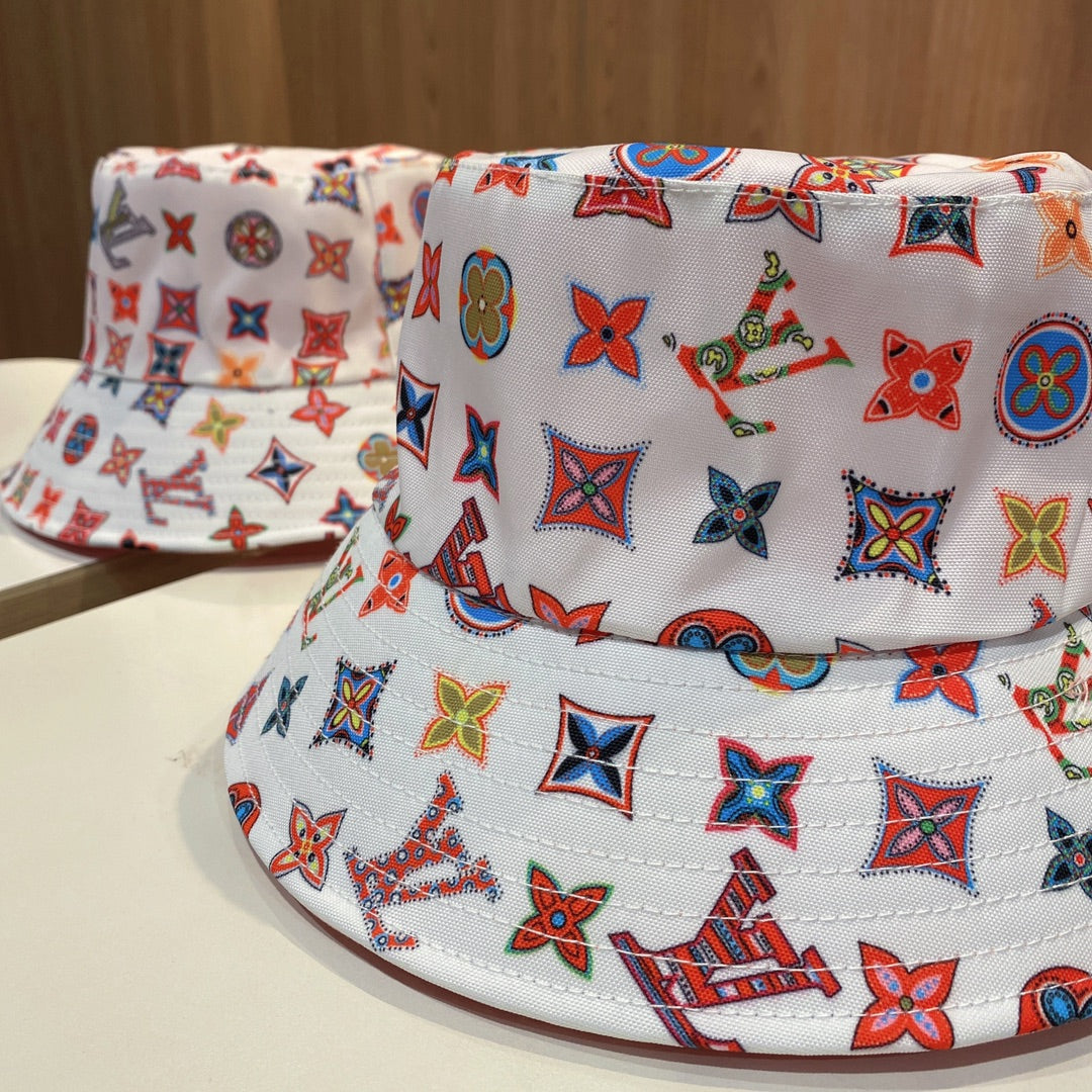 Louis vuitton  bucket hat