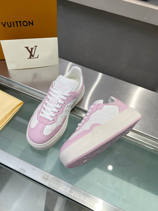 Louis Vuitton  Sneakers