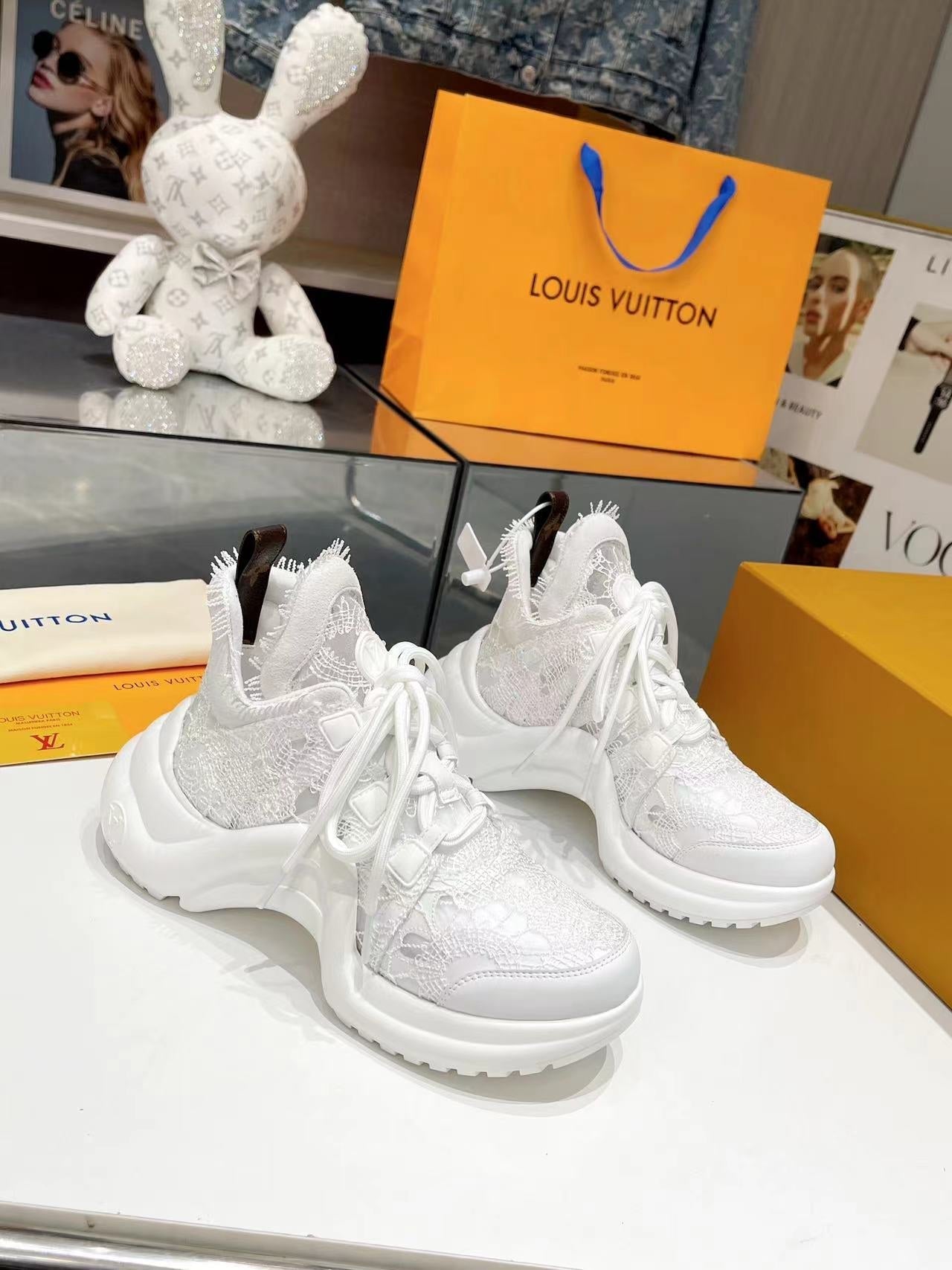 Louis Vuitton  Sneakers