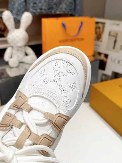 Louis Vuitton  Sneakers