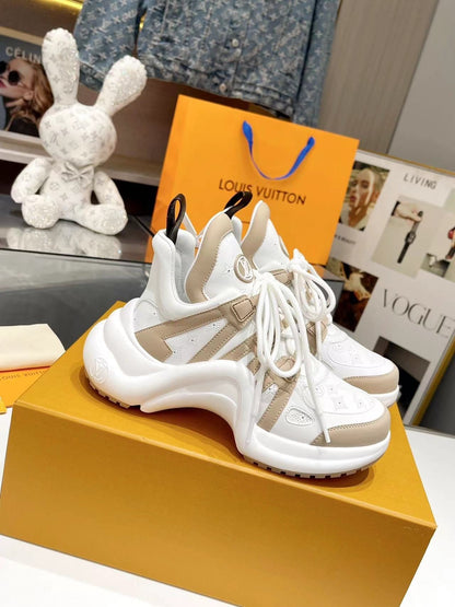 Louis Vuitton  Sneakers