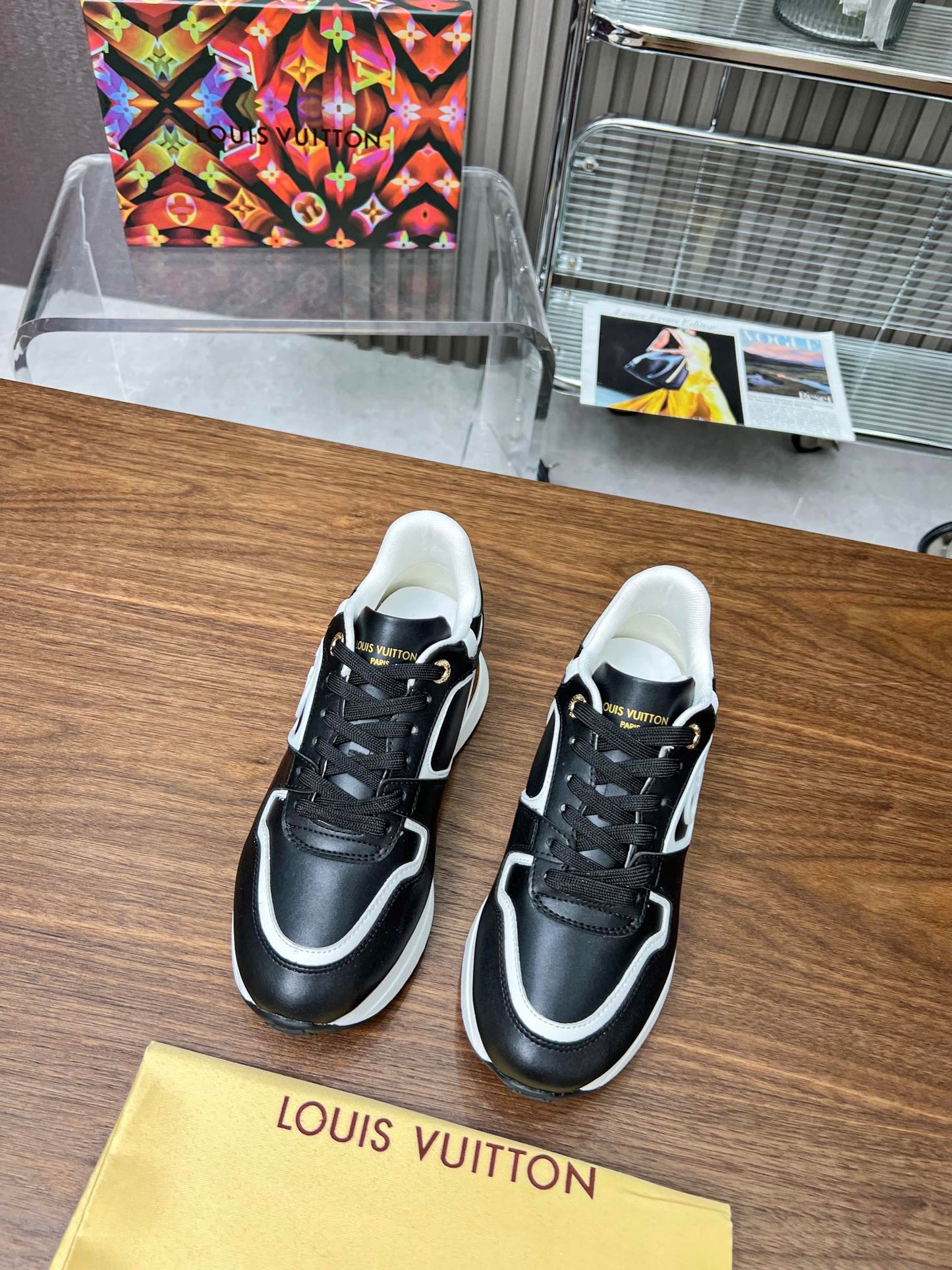 Louis Vuitton  Sneakers