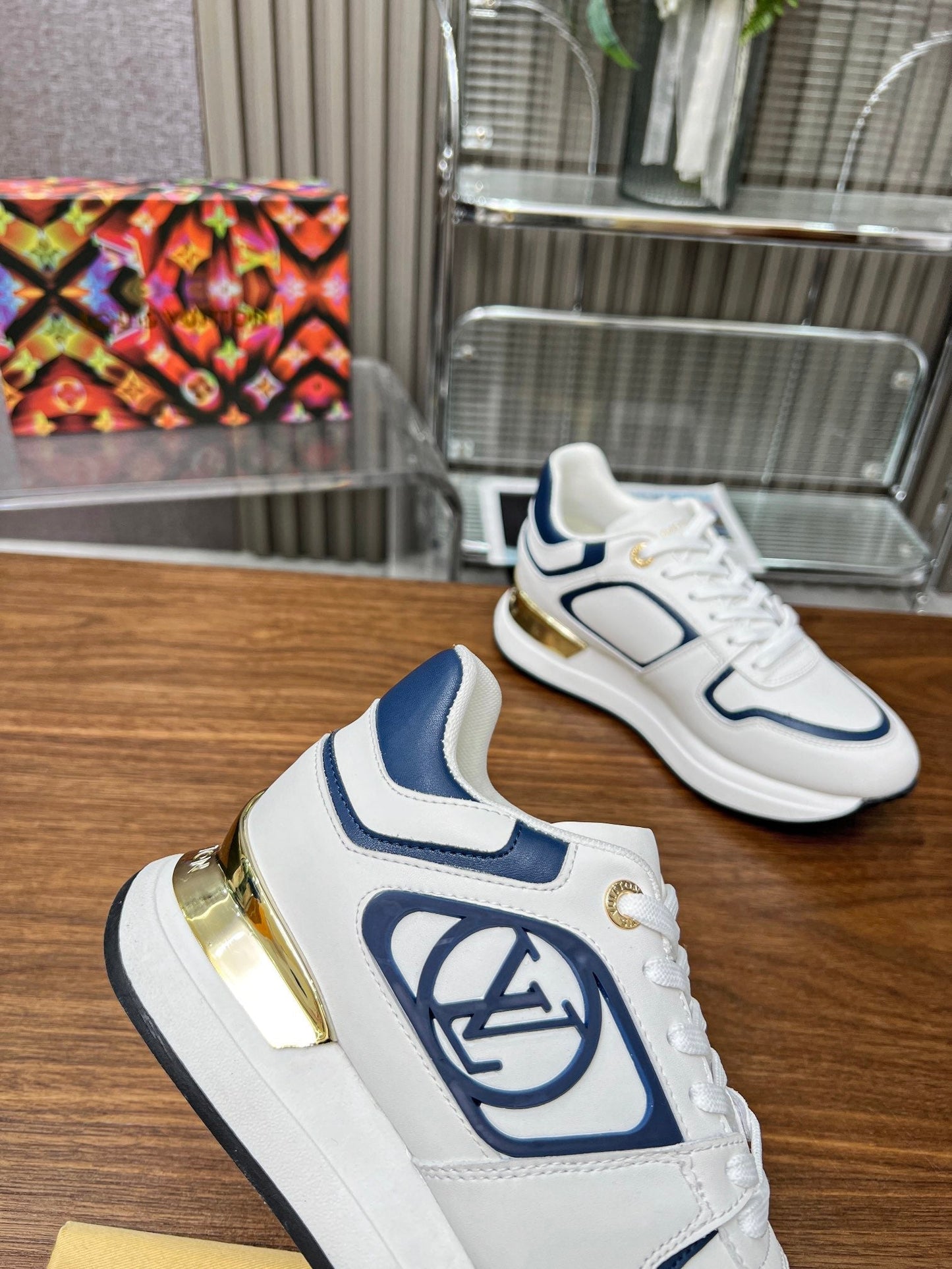 Louis Vuitton  Sneakers