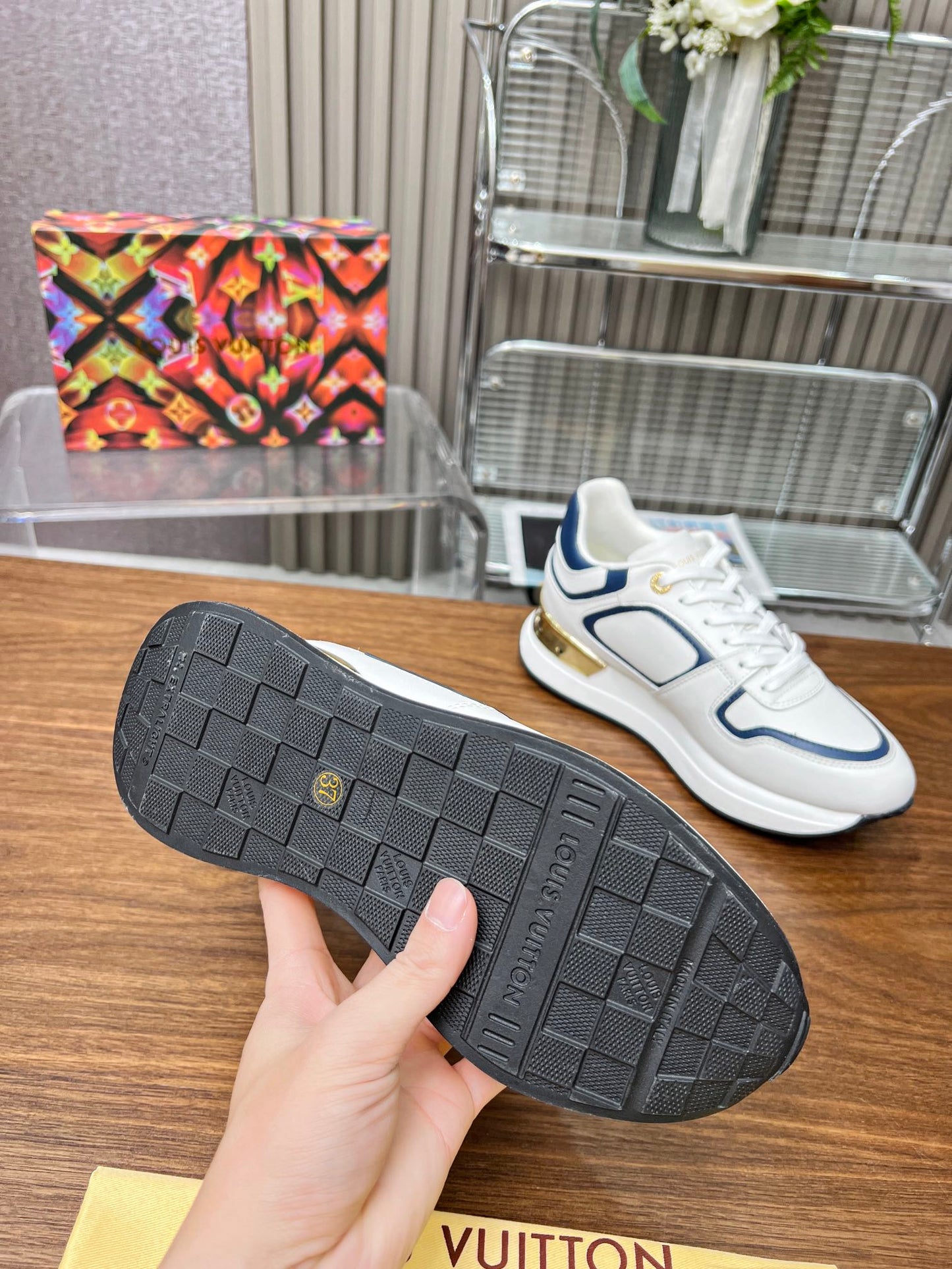 Louis Vuitton  Sneakers