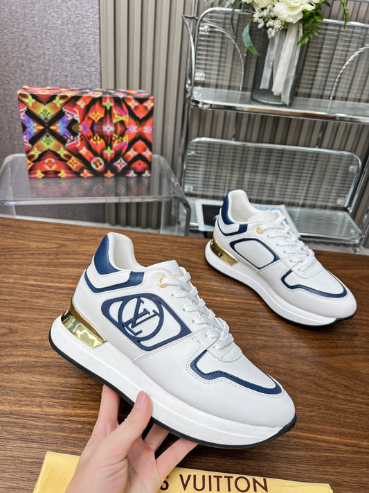 Louis Vuitton  Sneakers