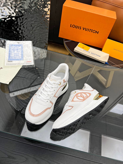 Louis Vuitton  Sneakers