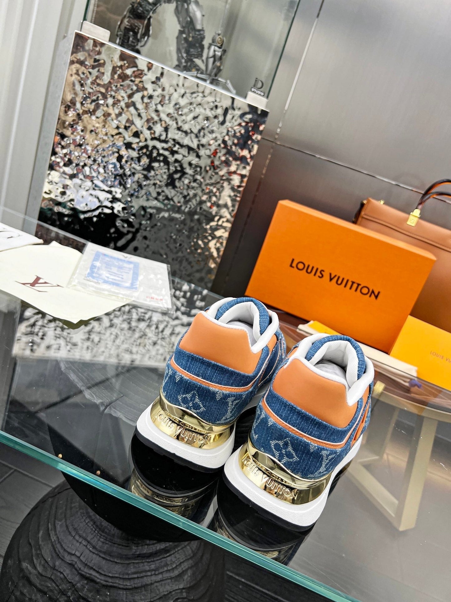 Louis Vuitton  Sneakers