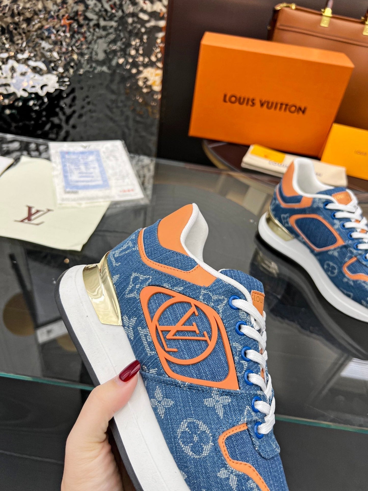 Louis Vuitton  Sneakers