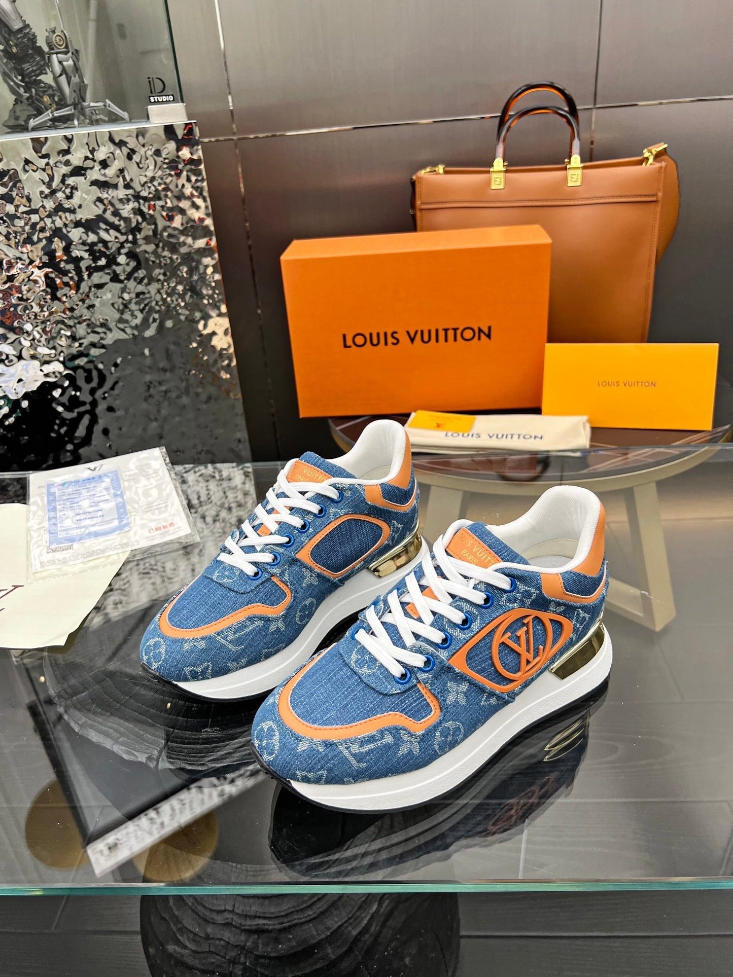 Louis Vuitton  Sneakers