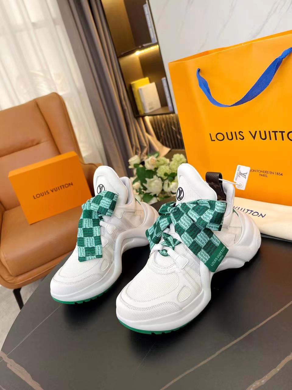 Louis Vuitton  Sneakers