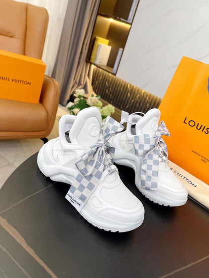 Louis Vuitton  Sneakers