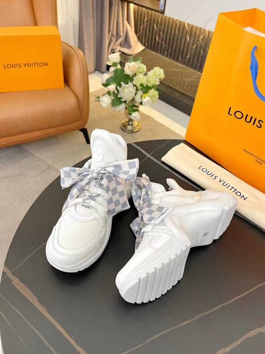 Louis Vuitton  Sneakers