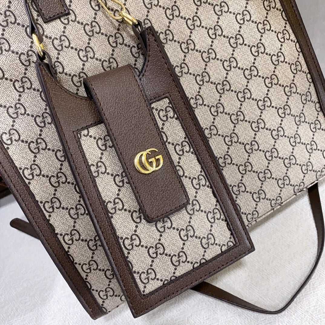 Louis Vuitton ( Gucci ) handbags