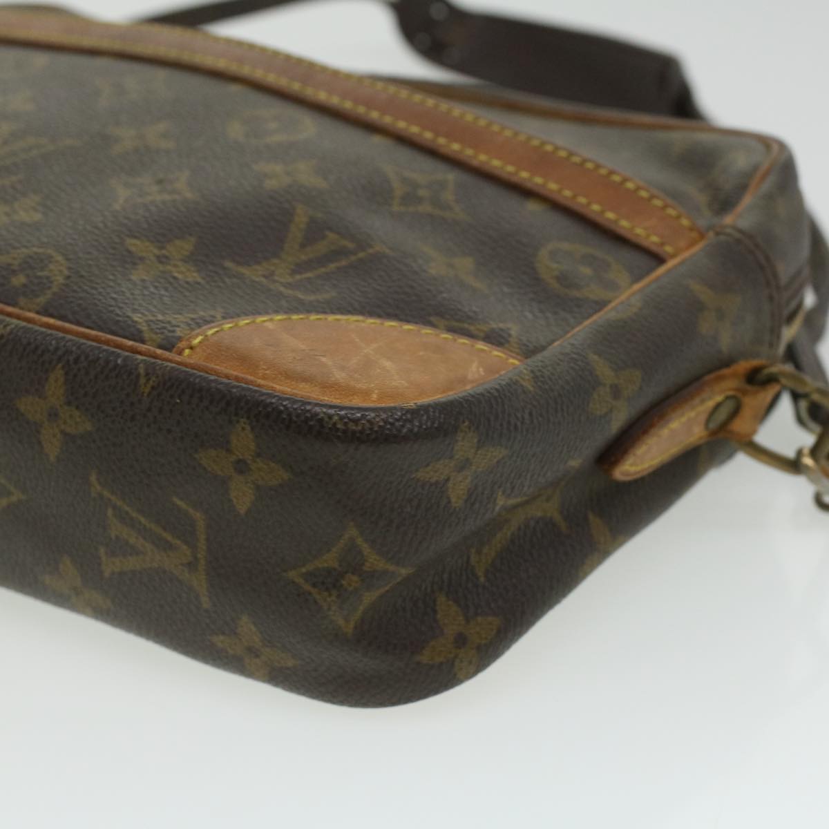 Louis Vuitton  Monogram Trocadero 27 Shoulder Bag M51274 LV Auth 34821