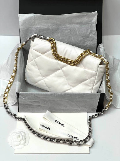 Bag - envelope Chanel 19