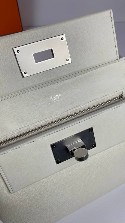 Hermes 24/24 Bag Evercolor with Swift 21 white palladium-platedHardware