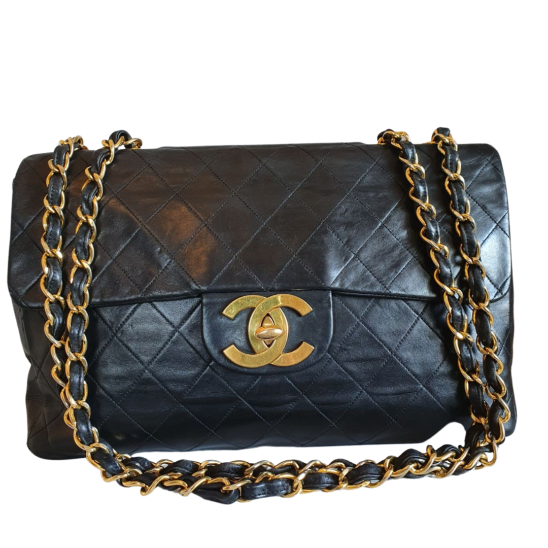 Chanel  timeless classic jumbo vintage flap Crossbody Bag