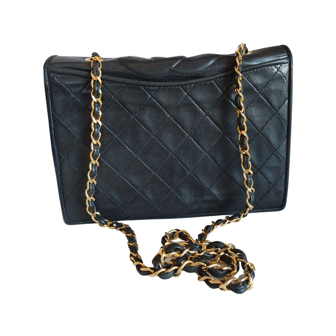 Chanel  leather crossbody Bag